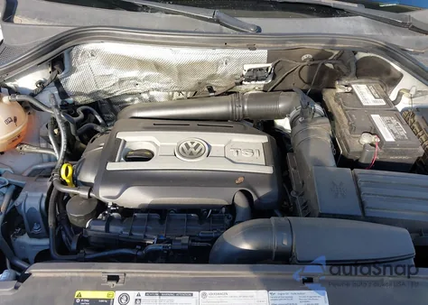 2018 Volkswagen Tiguan Limited 2.0T from USA, damaged, VIN WVGAV7AX6JK001326